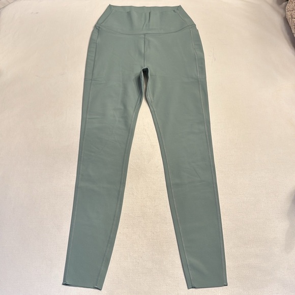 Peloton Cadent High Rise Pocket Legging - Picture 3 of 7